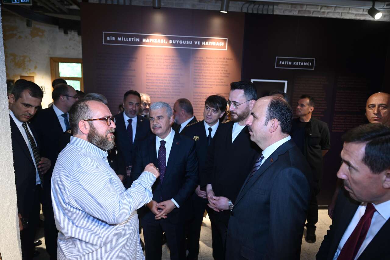 Konya’da Cumhuriyet Dönemi Hac Yolculukları ve Hatıraları Sergisi açıldı 12
